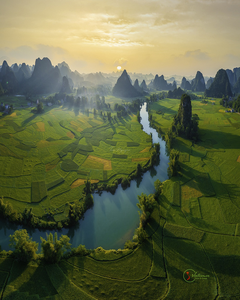 https://vietnamphototravel.com/wp-content/uploads/2026/05/Ngoc-Con-valley2.jpg